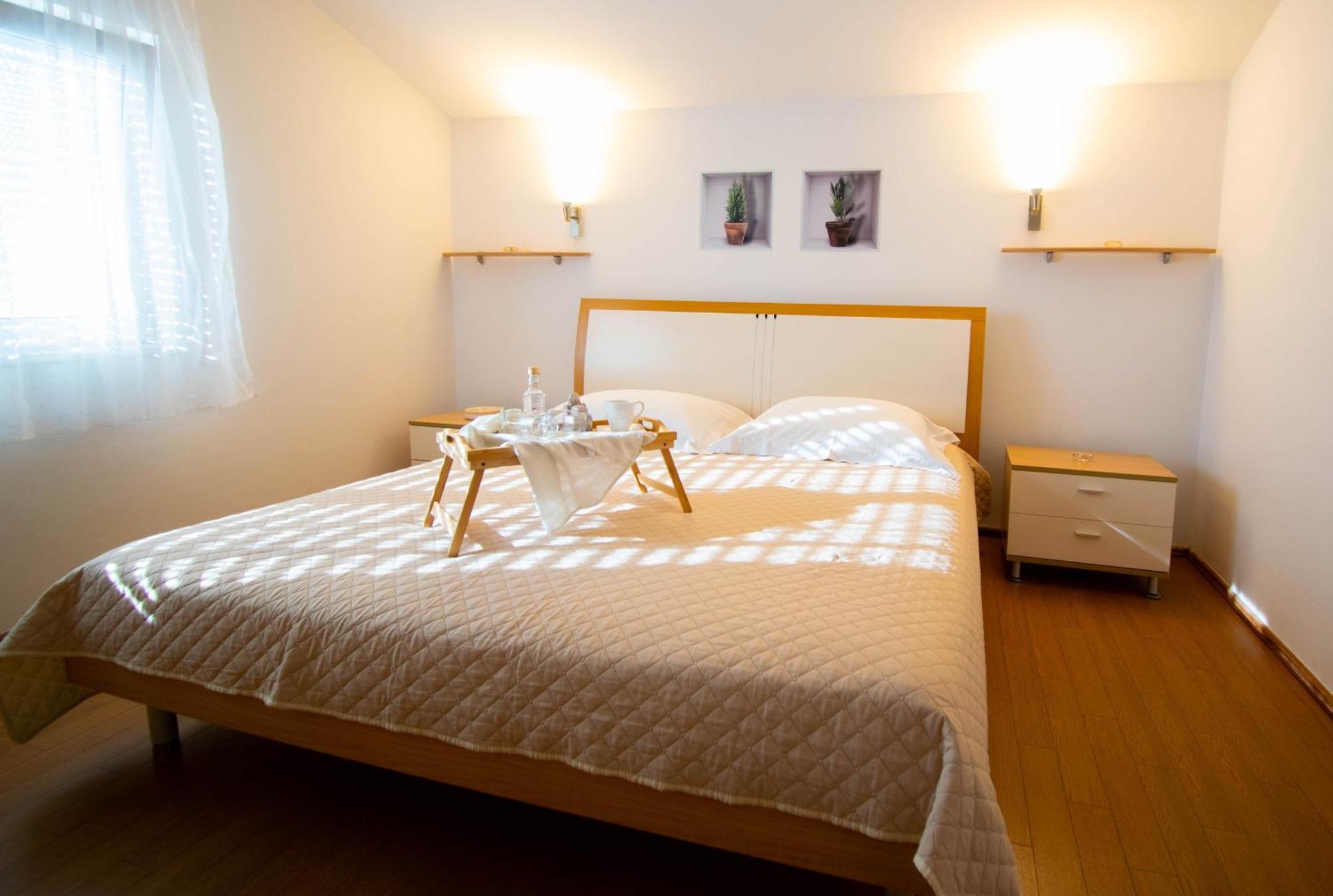 Apartments Anita Frane Vodice Ngoại thất bức ảnh